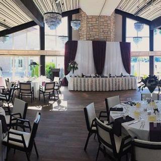 Christie's Mill Inn and Spa | Port Severn, Ontario | Circle banquet tables with chairs and table cloths